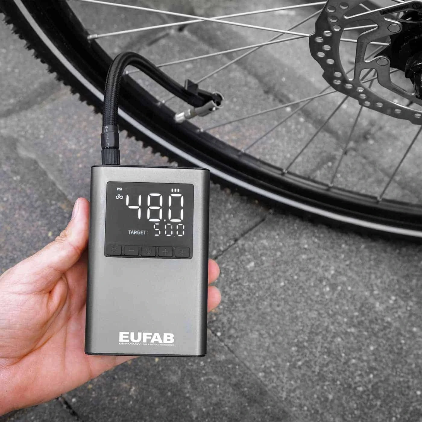 Eufab Elektro Pumpe Mini Kompressor Mit Akku 6 Eufab Elektro Pumpe Mini Kompressor Mit Akku – Bild 4