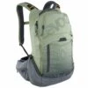 Evoc Trail Pro 16 Protektorrucksack 1 Evoc Trail Pro 16 Protektorrucksack -Scott Verkäufe evoc trail pro 16 protektor rucksack gruen 2021 307223 a
