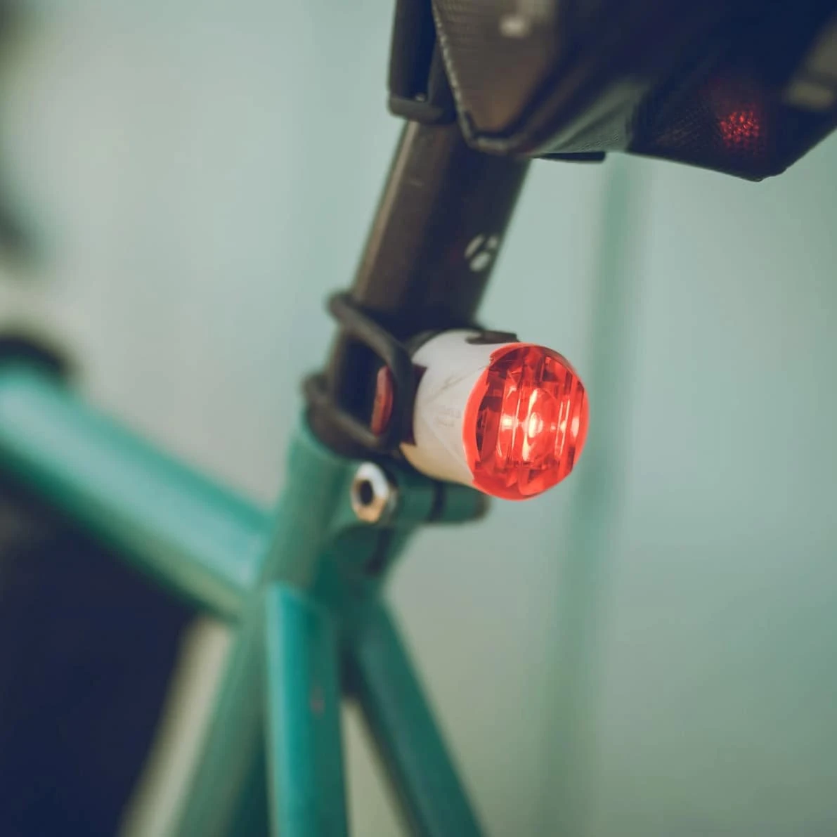 Lezyne Femto USB STVZO Fahrrad-Rücklicht 8 Lezyne Femto USB STVZO Fahrrad-Rücklicht – Bild 6