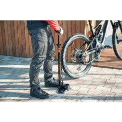 SKS Air-X-Plorer Digi 10.0 Standpumpe -Scott Verkäufe sks air x plorer digi 10 0 fahrrad standpumpe 2022 311747 f