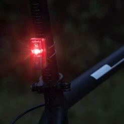 VDO Eco Light Red Plus Fahrrad-Rücklicht Mit Bremslichtfunktion -Scott Verkäufe vdo eco light red plus fahrrad ruecklicht bremslicht 2020 304436 c