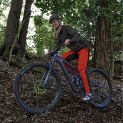 Dynamics Atom Kapuzen-Windjacken Damen -Scott Verkäufe dynamics atom kapuzen windjacke 2022 p 358611 4